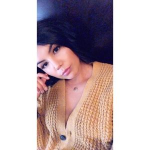 Meet your Posher, Jordan